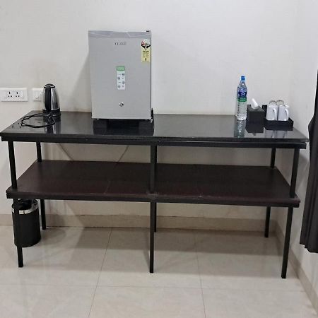 Mayfair Service Apartments Коимбатур Экстерьер фото