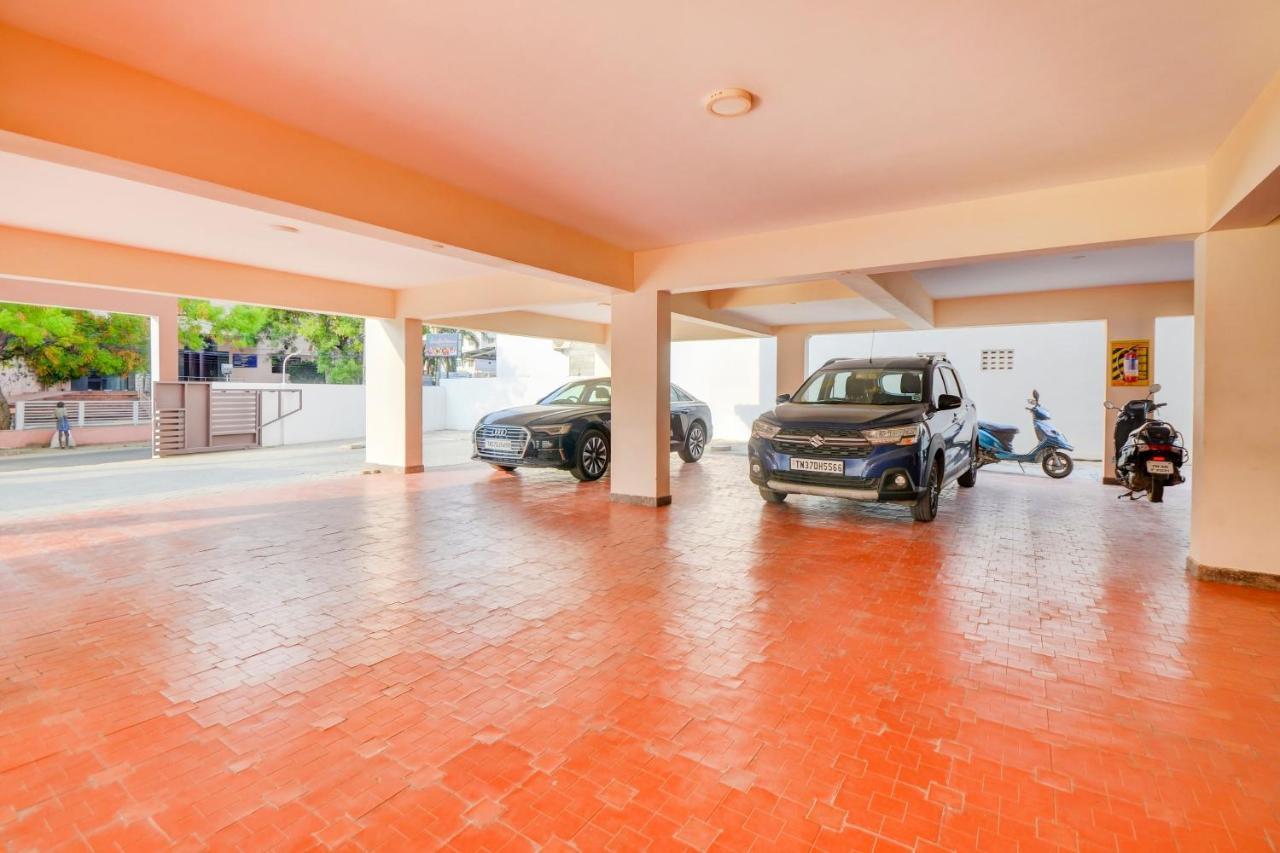 Mayfair Service Apartments Коимбатур Экстерьер фото