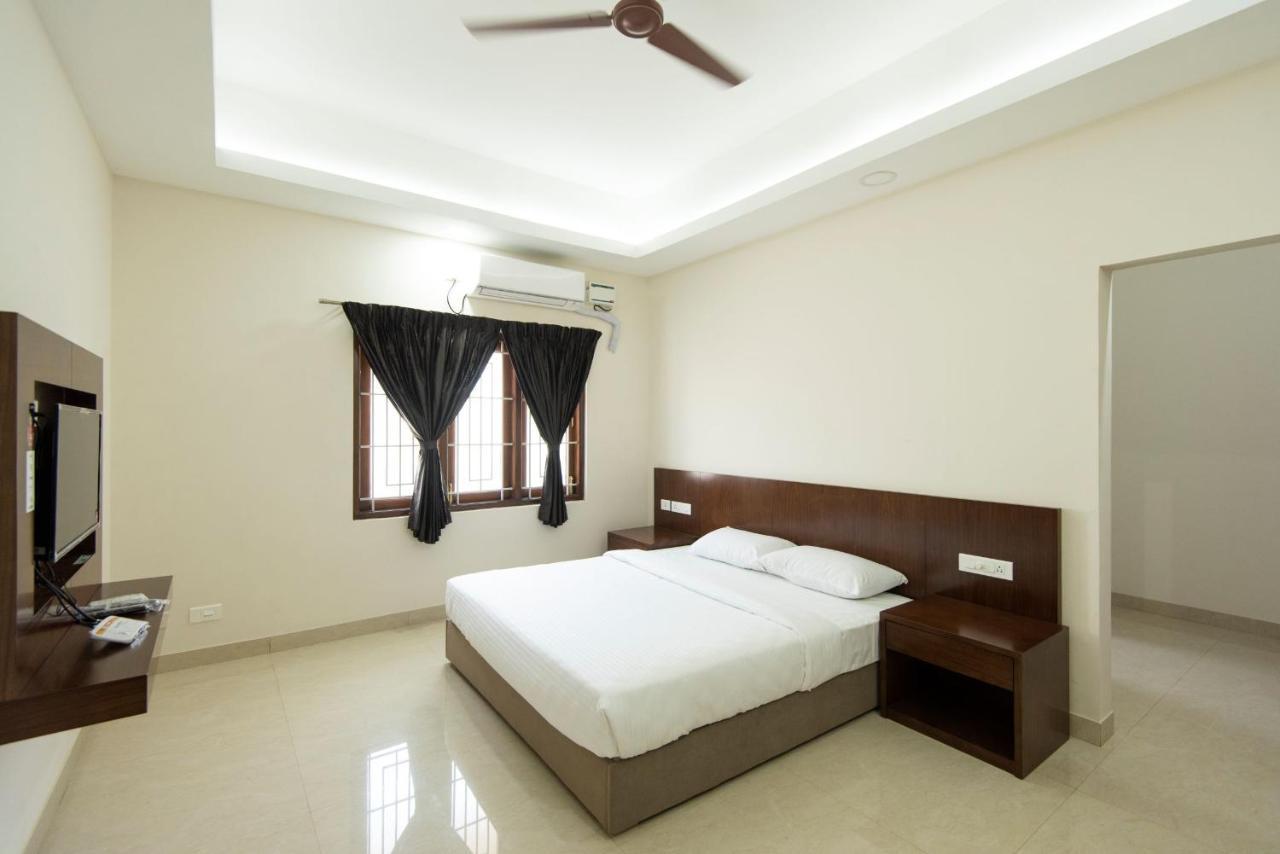 Mayfair Service Apartments Коимбатур Экстерьер фото